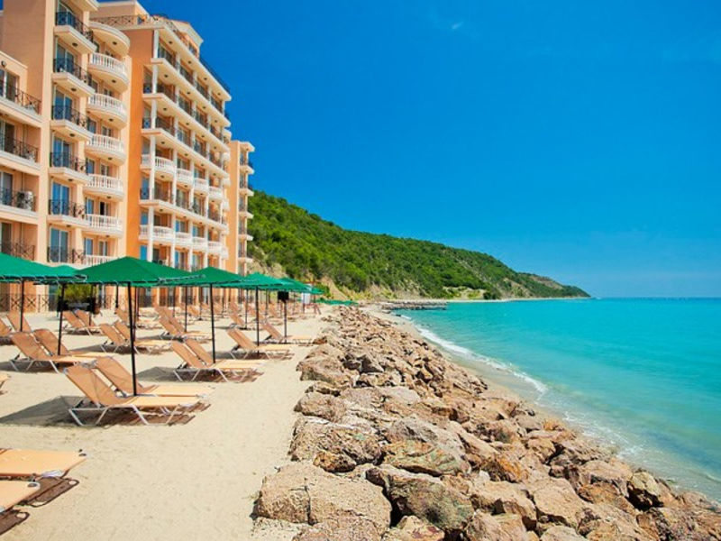 Royal Bay