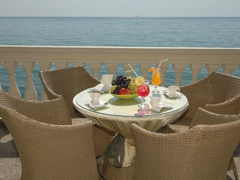 Royal Bay