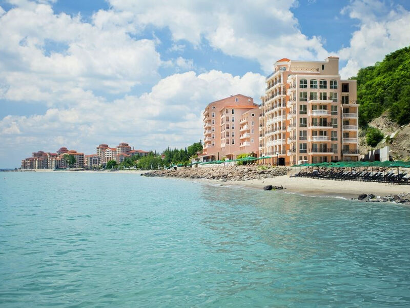 Royal Bay Elenite