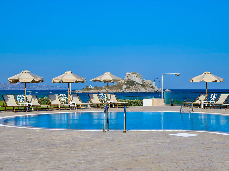 Royal Bay Suites