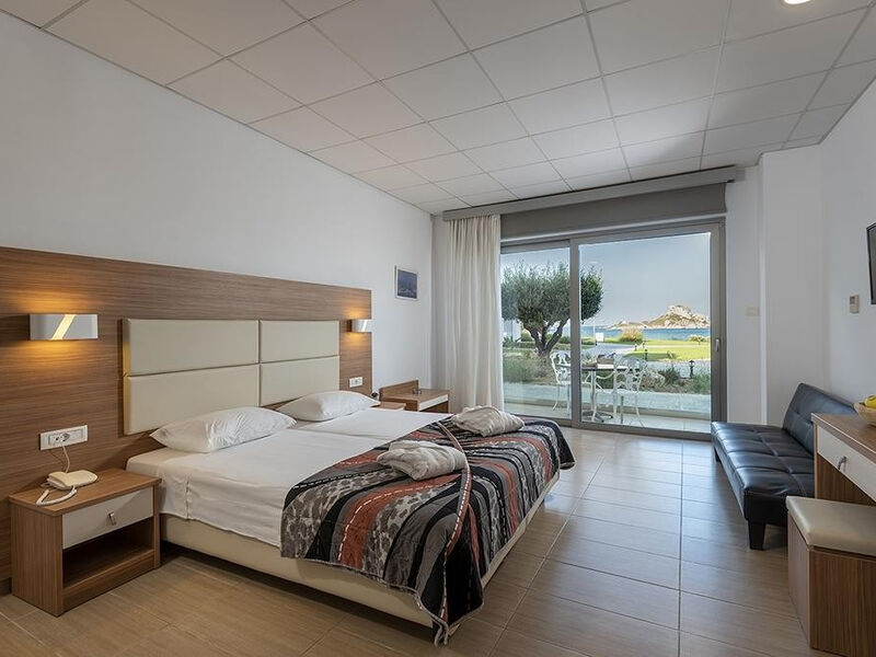 Royal Bay Suites