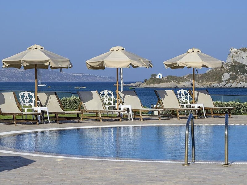 Royal Bay Suites