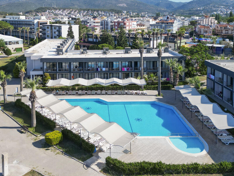 Royal Beach Club