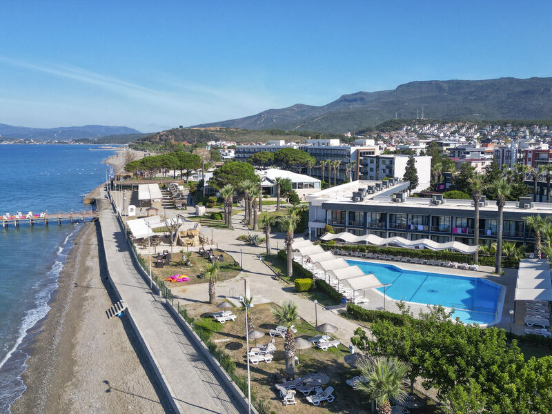 Royal Beach Club