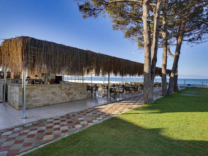 Royal Beach Club