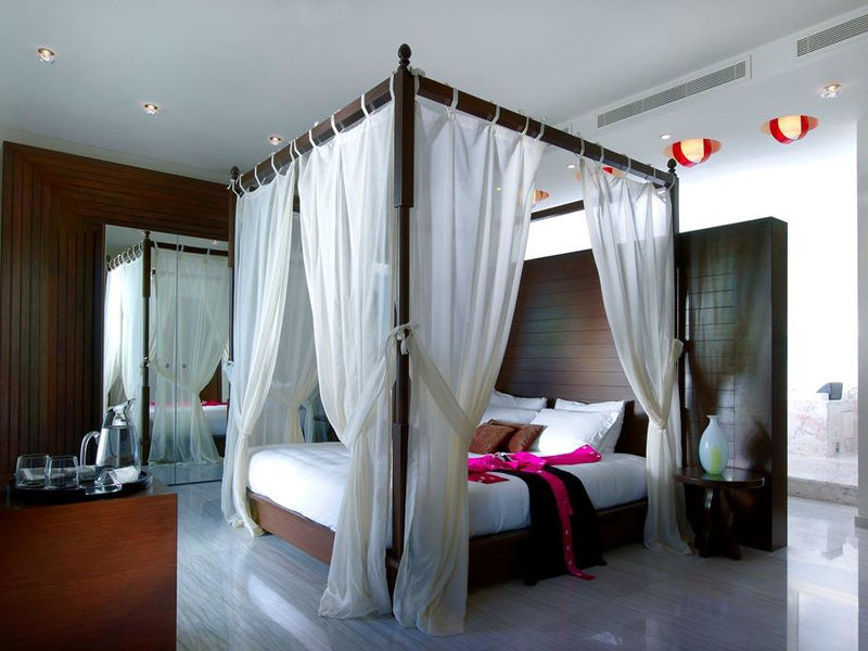 The Royal Blue Resort