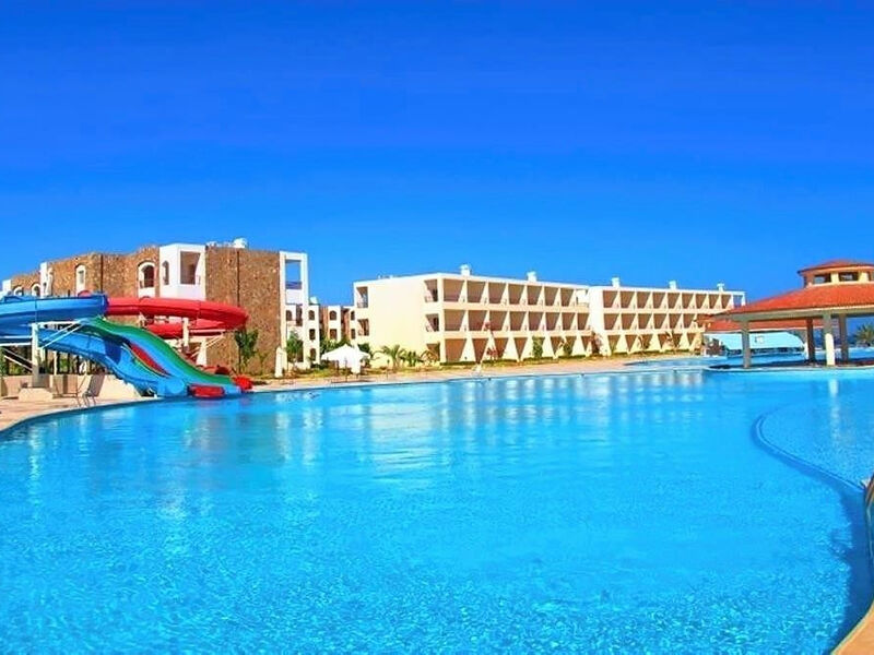 Royal Brayka Beach Resort