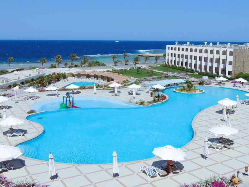 Royal Brayka Beach Resort