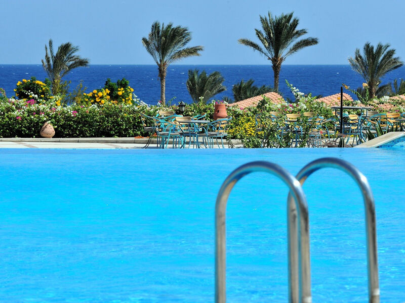 Royal Brayka Beach Resort