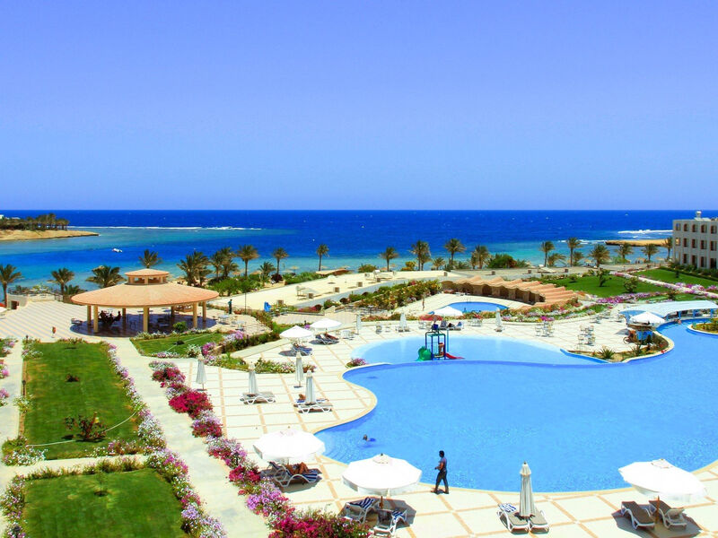 Royal Brayka Beach Resort