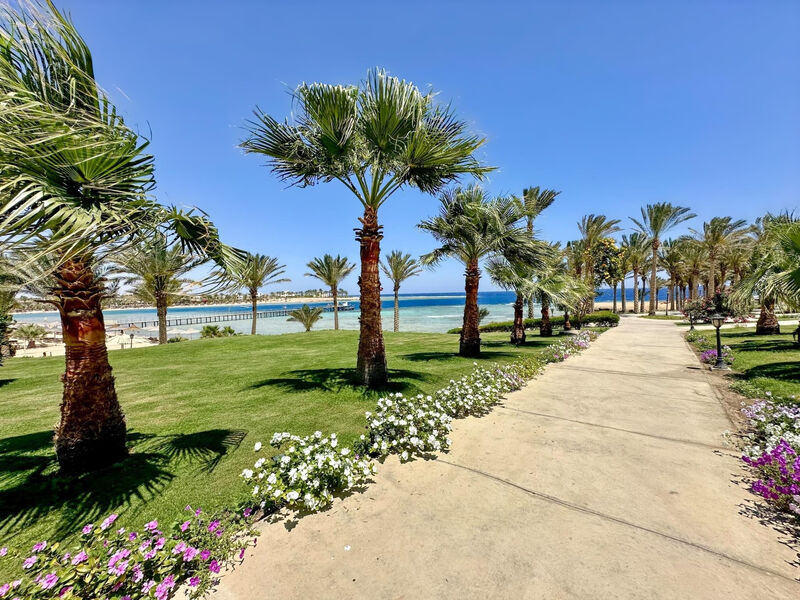 Royal Brayka Beach Resort