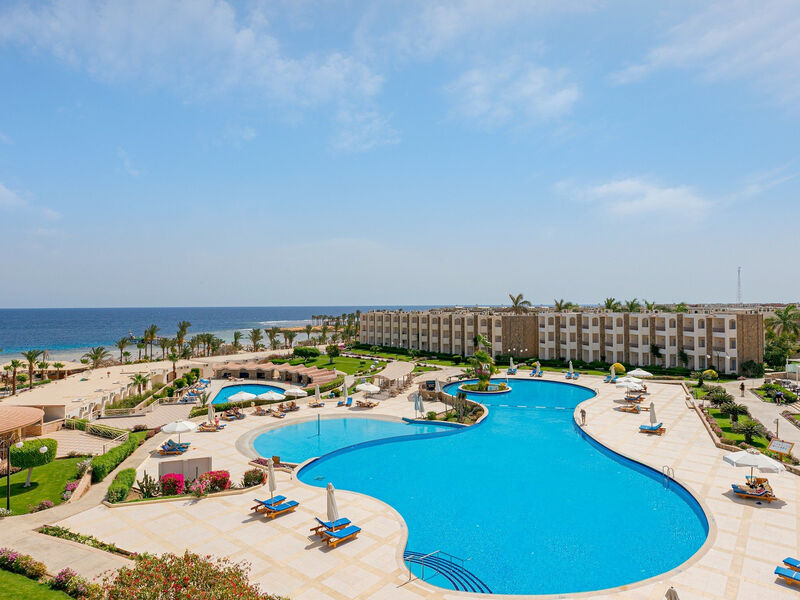 Royal Brayka Beach Resort