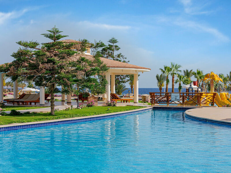 Royal Brayka Beach Resort