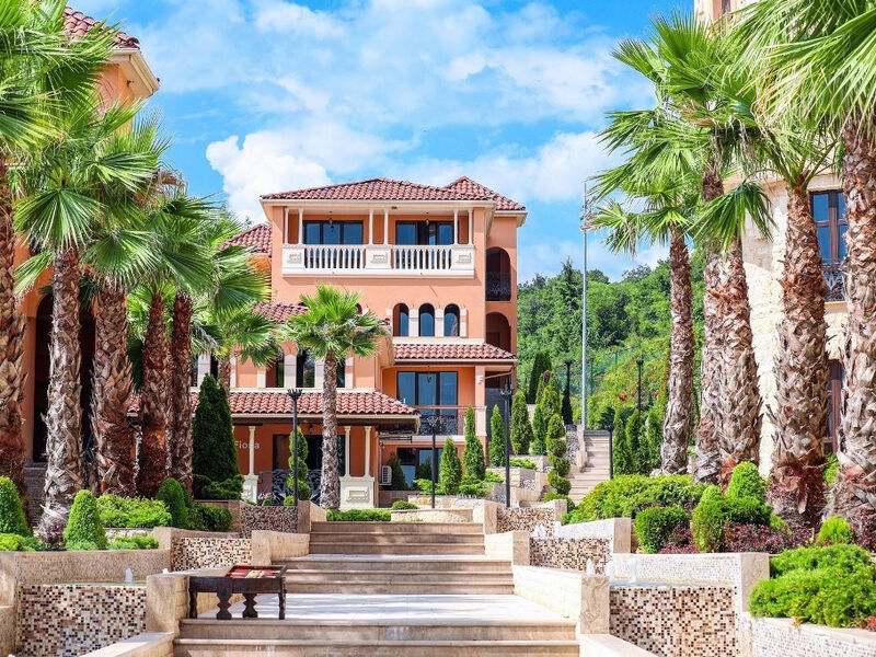 Royal Castle