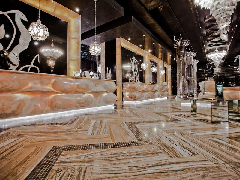 Hotel Royal Castle Design & Spa
