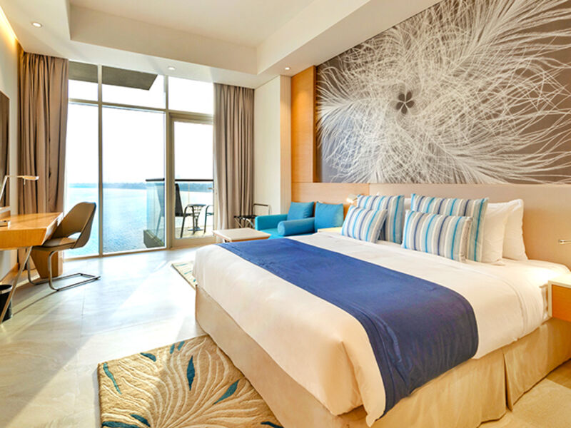 Royal Central The Palm