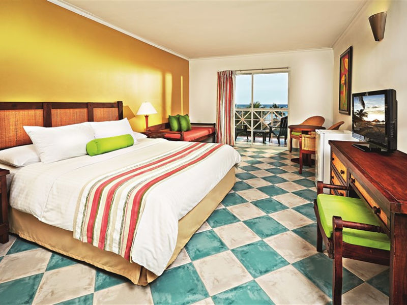 Royal Decameron Golf Beach Resort & Villas