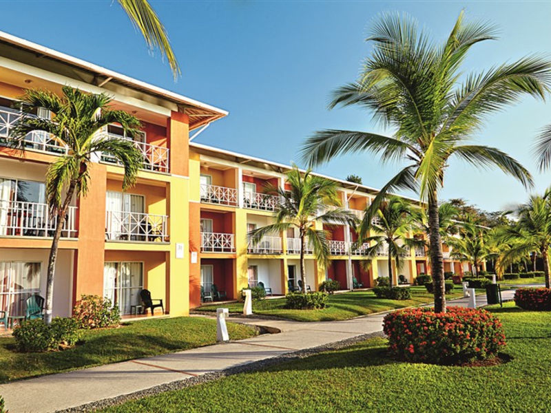 Royal Decameron Golf Beach Resort & Villas