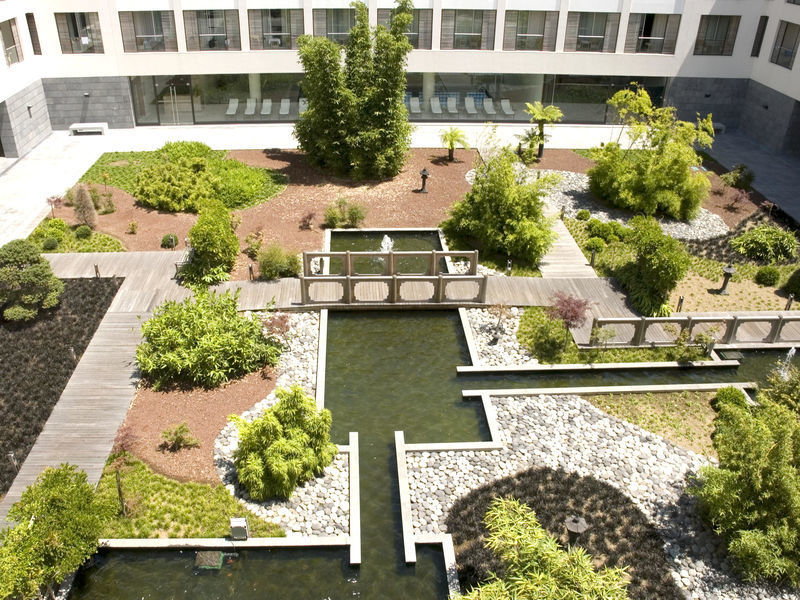 Royal Garden