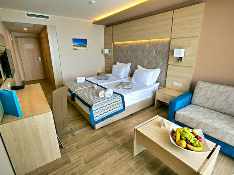Royal Grand