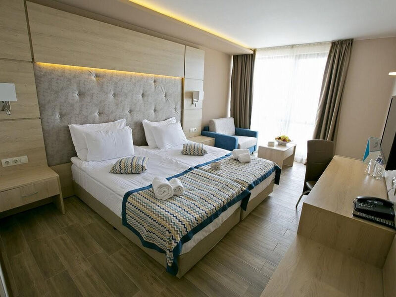 Royal Grand
