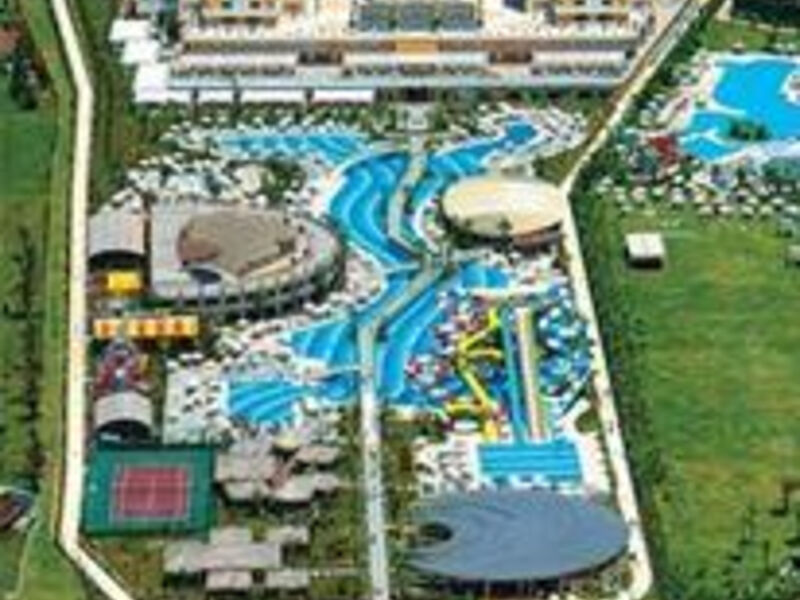 Royal Holiday Palace