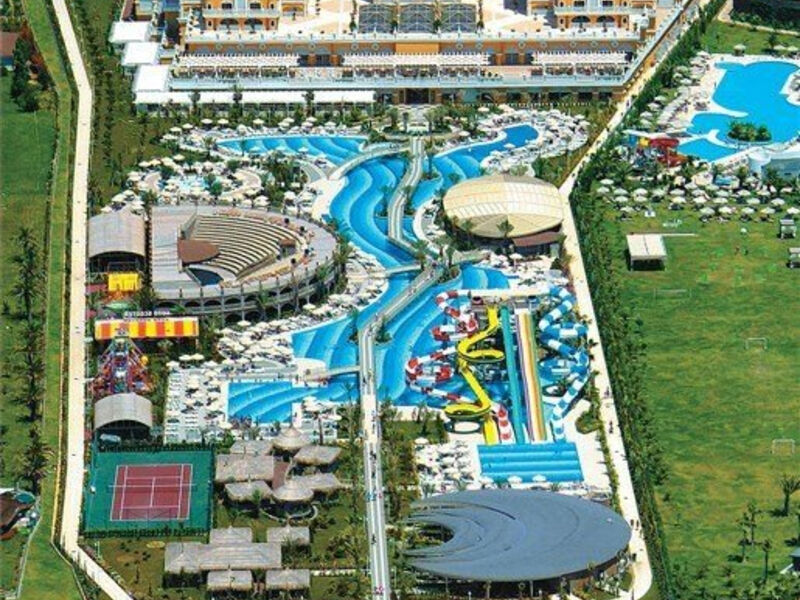 Royal Holiday Palace