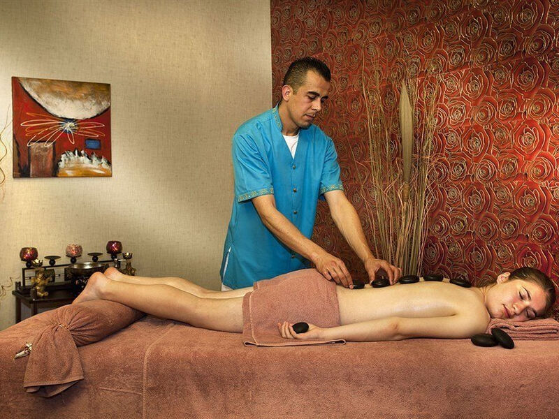 Royal Holiday Palace