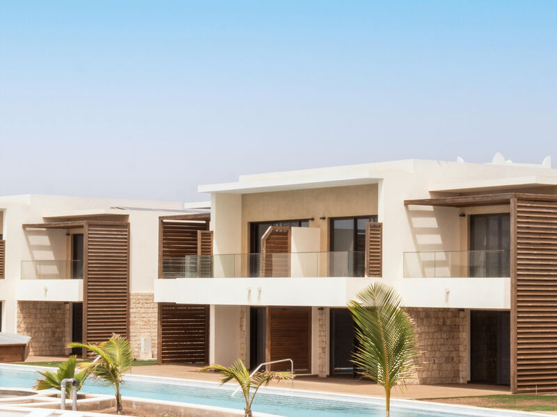 Royal Horizon Ponta Sino