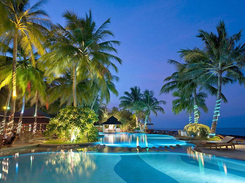 Royal Island Resort & Spa