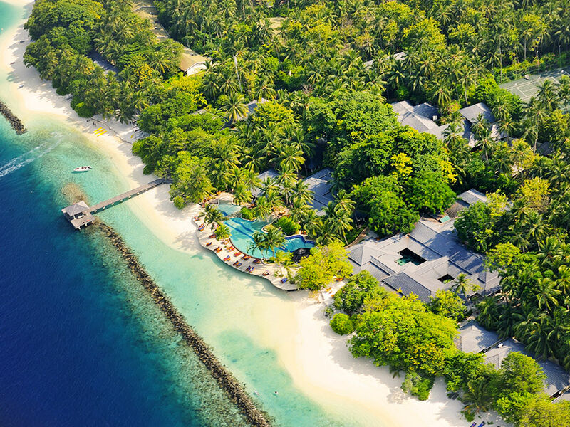 Royal Island Resort & Spa