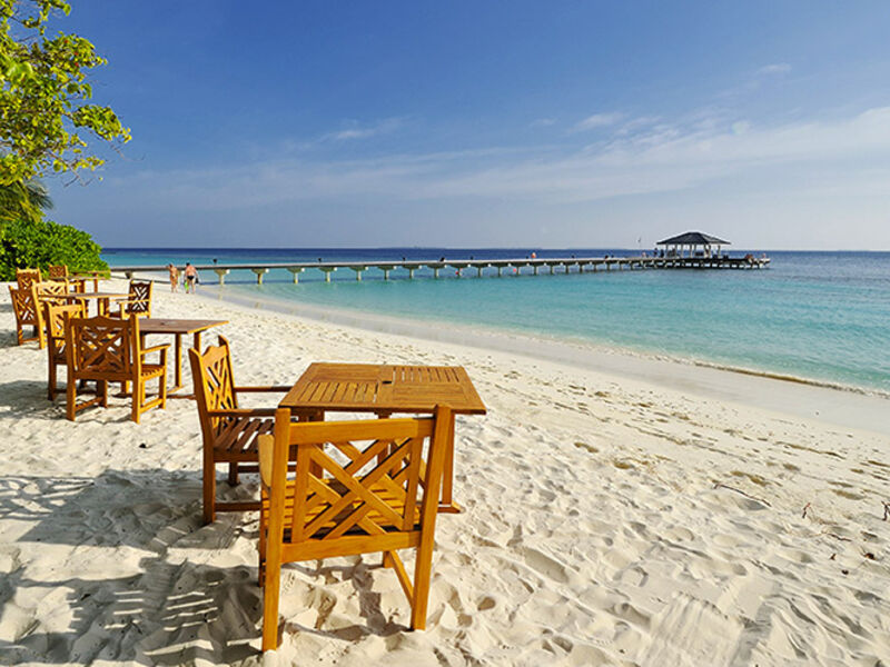 Royal Island Resort & Spa