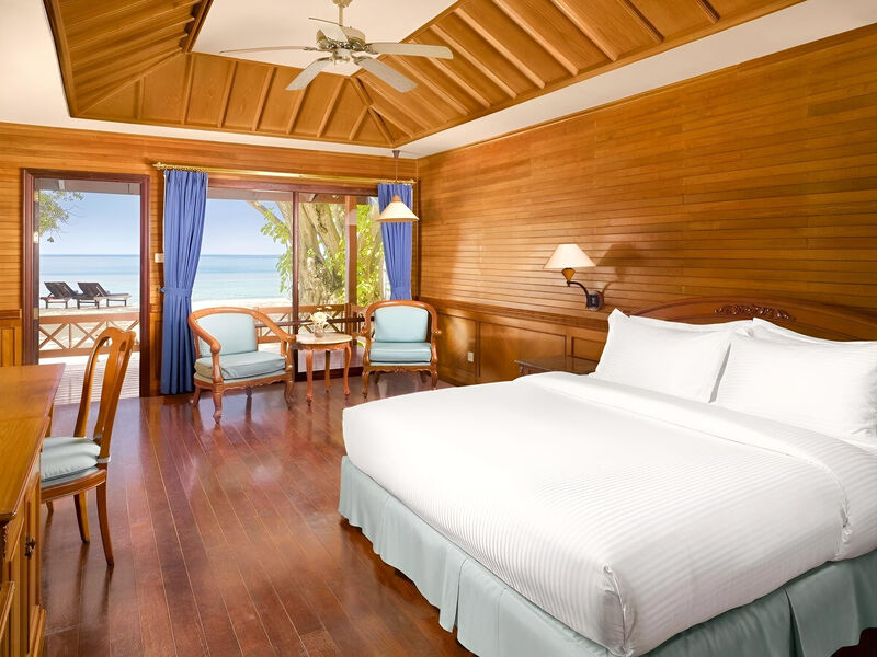 Royal Island Resort & Spa