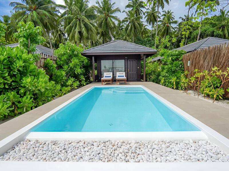 Royal Island Resort & Spa