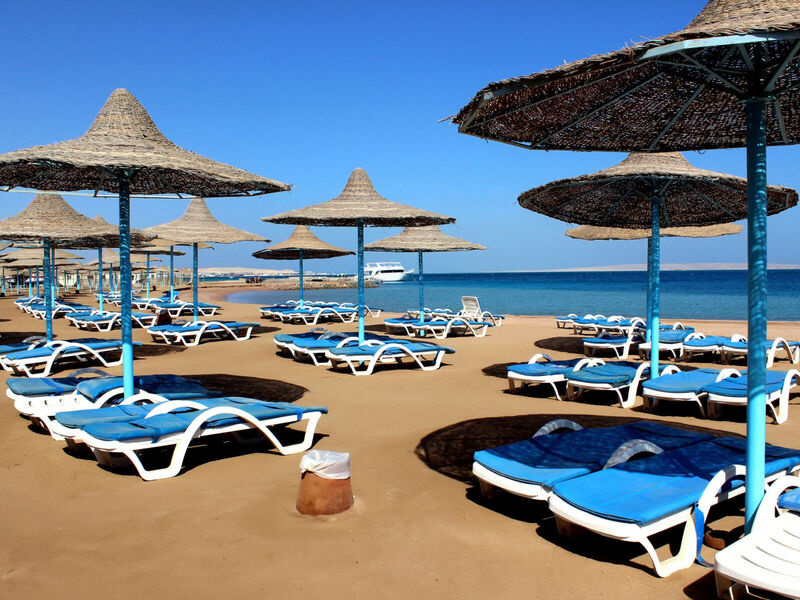 Royal Lagoons Aqua Park Resort & Spa