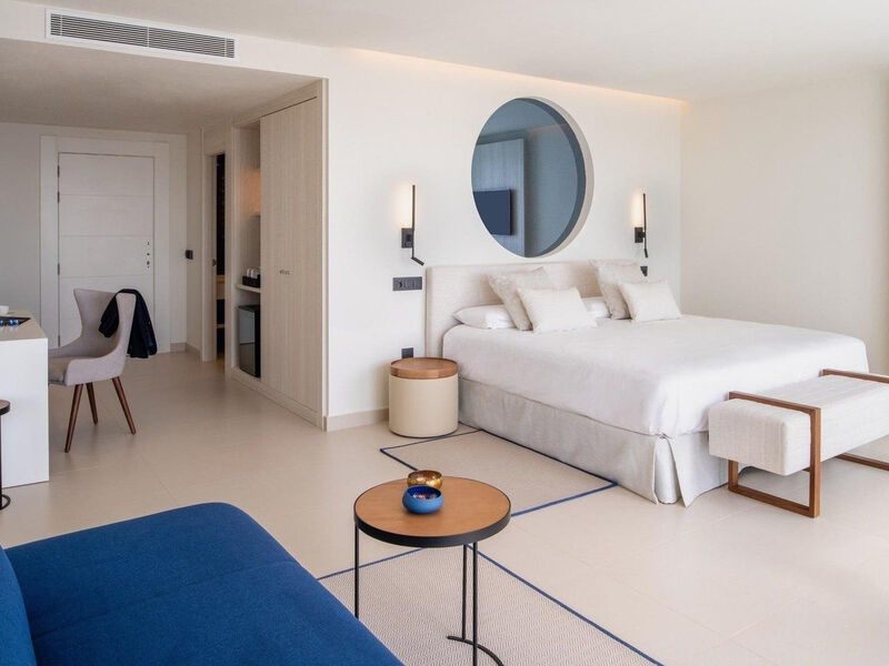 Royal Marina Suites Boutique