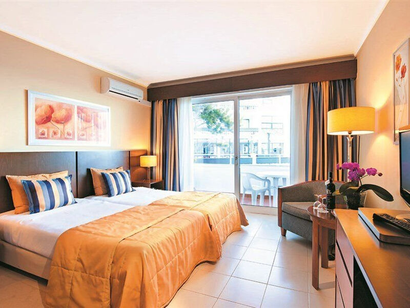 Royal Orchid/Rocamar