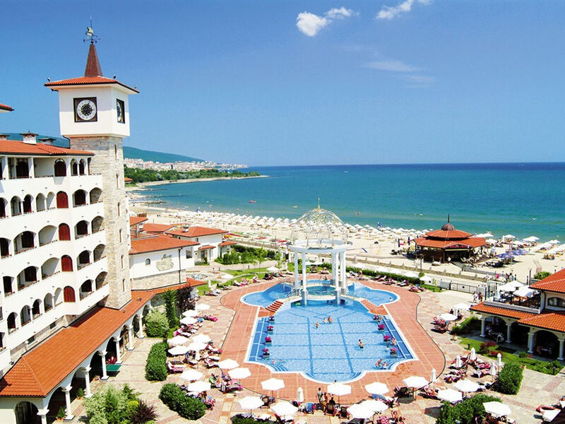 Royal Helena Sands