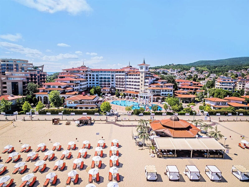 Royal Helena Sands