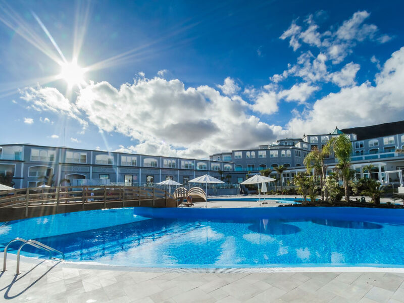 Royal Palm Resort & Spa