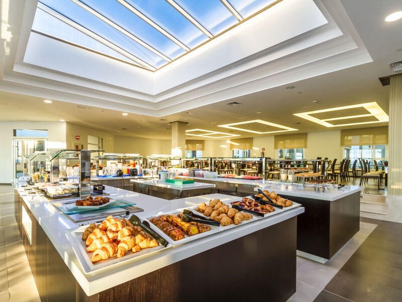 Royal Palm Resort & Spa