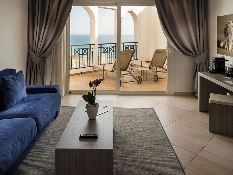 Royal Palm Resort & Spa