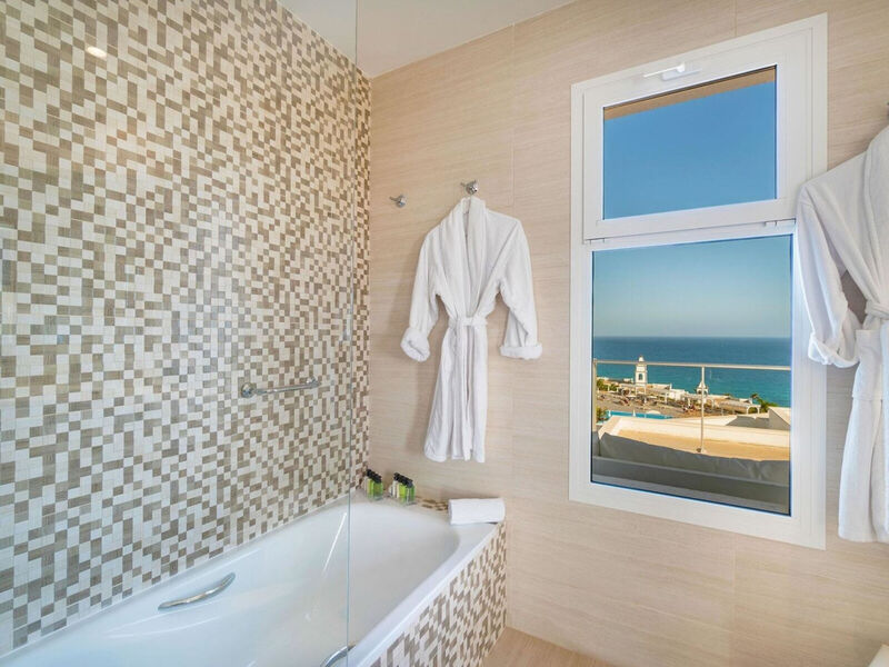 Royal Palm Resort & Spa