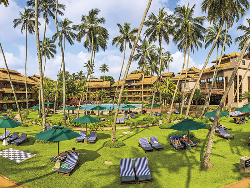Royal Palms Beach