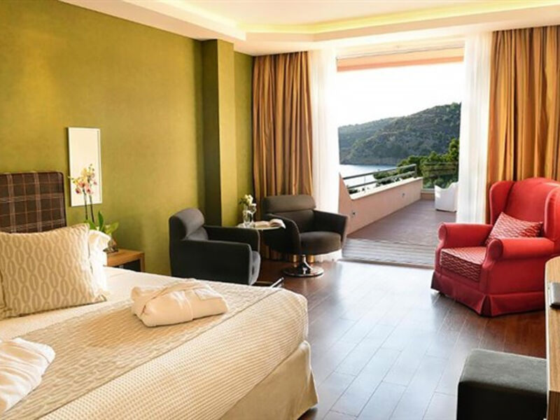 Royal Paradise Beach Resort & Spa