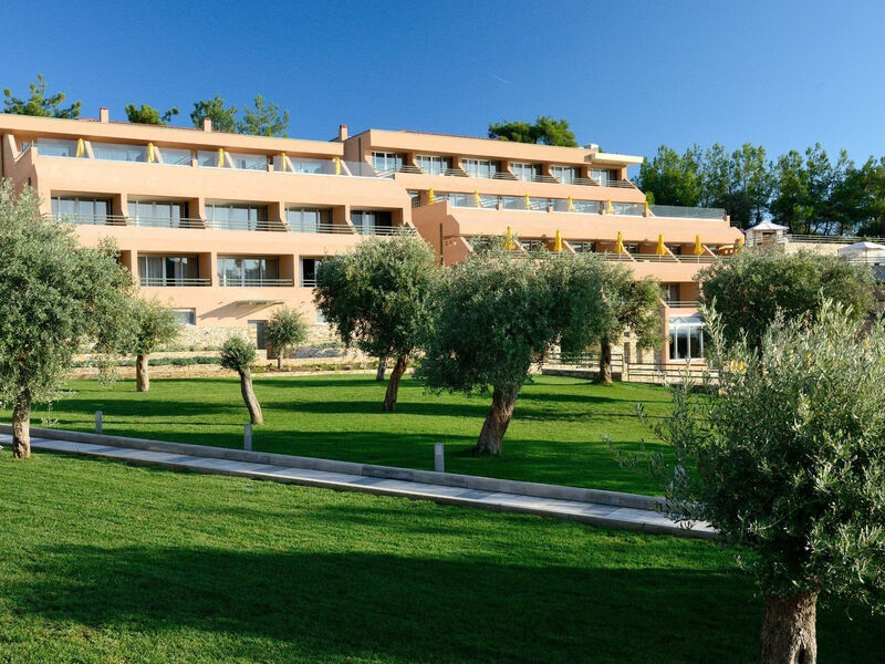 Royal Paradise Beach Resort & Spa