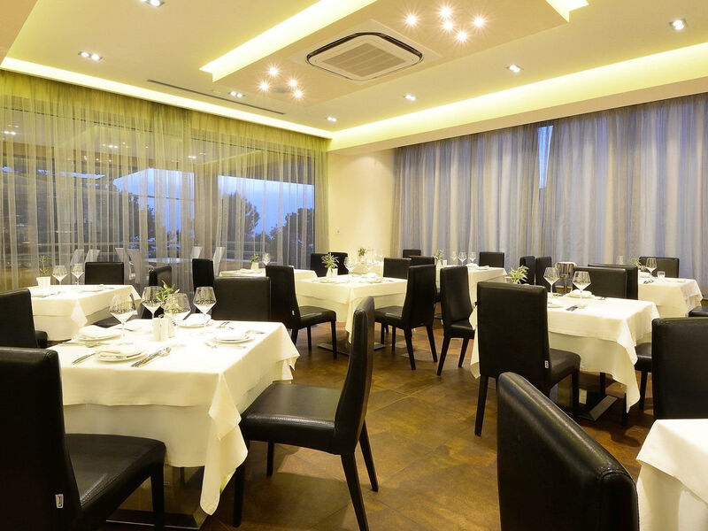 Royal Paradise Beach Resort & Spa