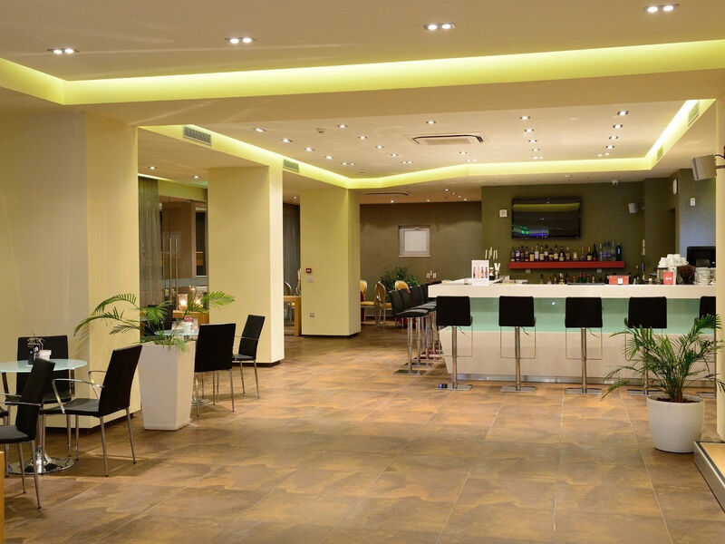 Royal Paradise Beach Resort & Spa