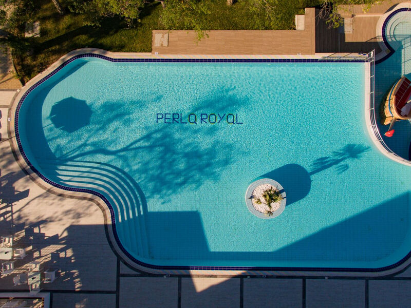 Royal Perla