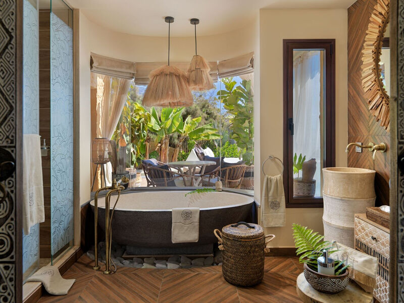 Royal River Luxury